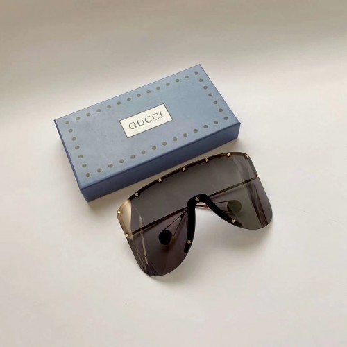 Gucci Mask Sunglasses With Star Rivets 2020 GG-SUN-2020-2578999